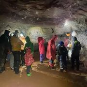 Сокровища пещерного тролля. Семейный однодневный поход в Саблинские пещеры (5+) поход, изображение 1
