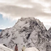 Горнолыжный тур в Домбай и Архыз. Колорит Новогоднего Кавказа поход, изображение 2