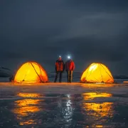 Ночевка на льду. Автор: Андрей Овсянников