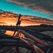 Велосипед на закате