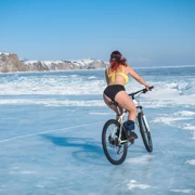 Инструктор Екатерина (на Байкале)
