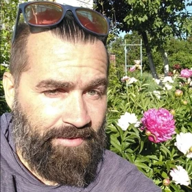 Сергей Наумов