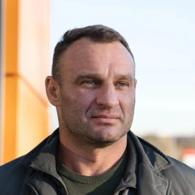 Иван Аниканов
