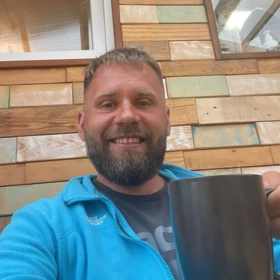Владимир Оленин