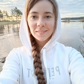София Мезенова