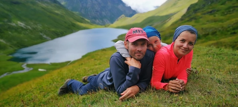 Большое семейное приключение в Архызе. Поход без рюкзаков (7+) поход