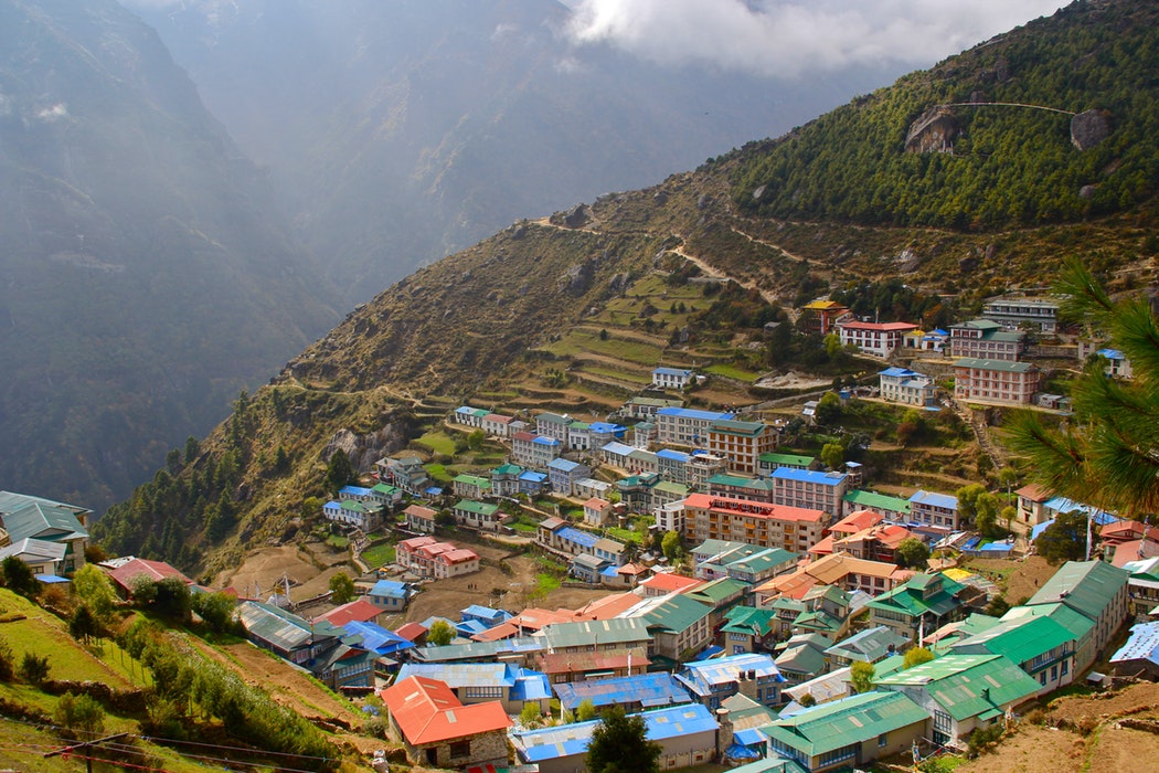 Непальское селение Намче-Базар находится на высоте 3440м