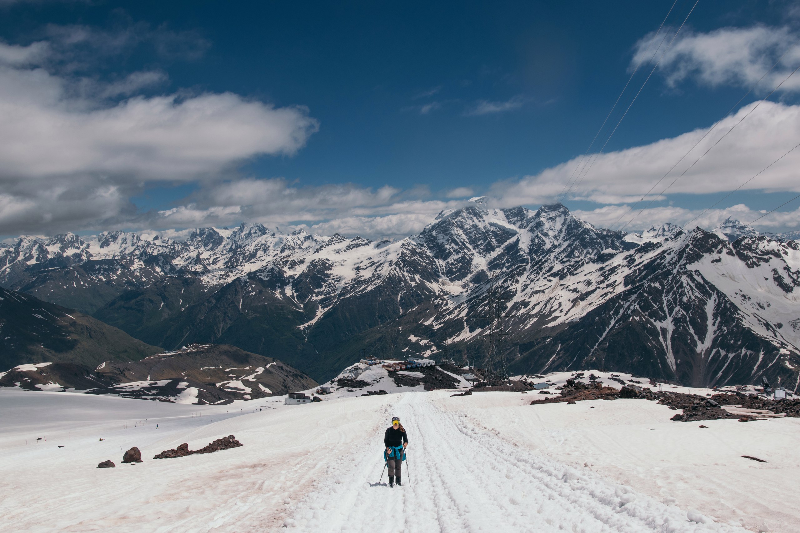 эльбрус высочайшая вершина россии европы самая высокая проживание восхождение поход горнолыжный маршрут добраться климат треккинг