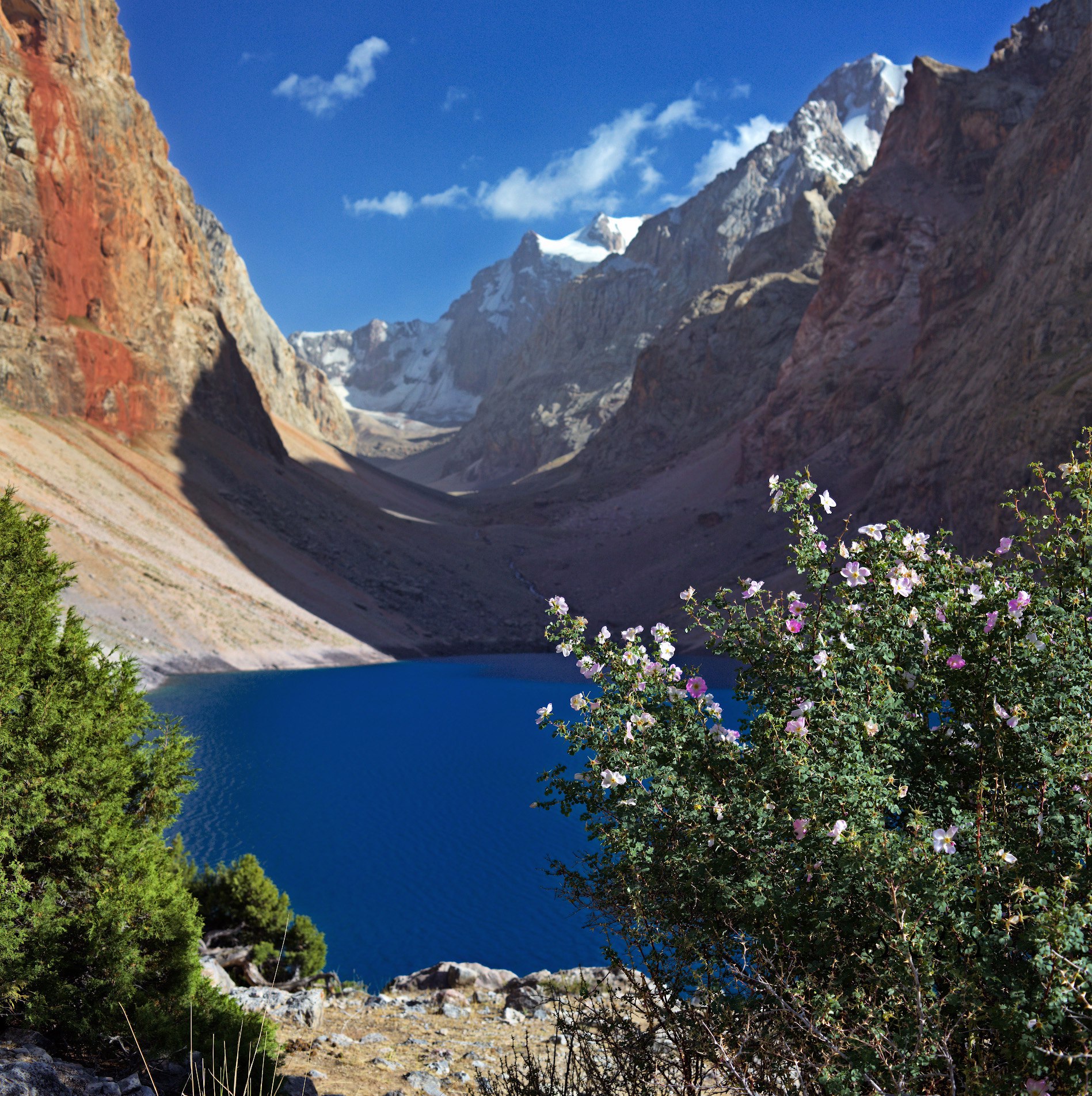 фанские горы таджикистан